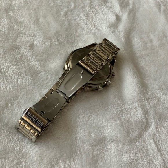 Kenneth Cole Reaction Men's Stainless Steel Watch - Picture 8 of 8